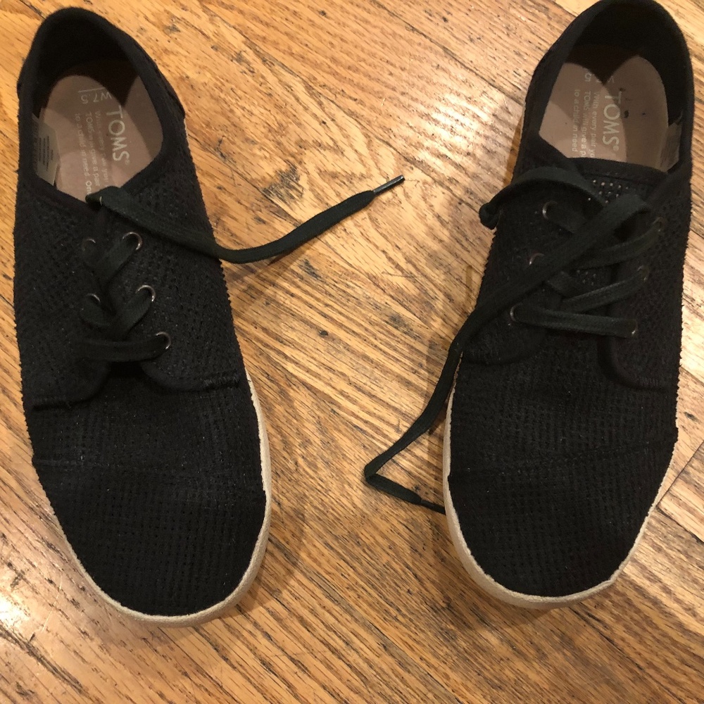 TOMS MESH TYPE SNEAKERS